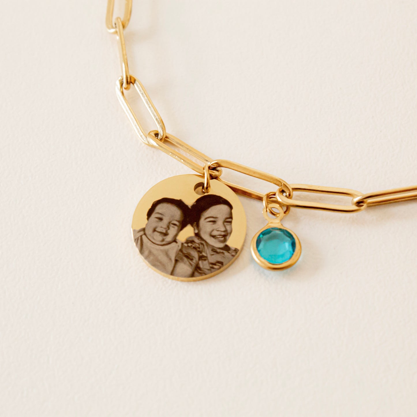 Pulsera medalla colgante