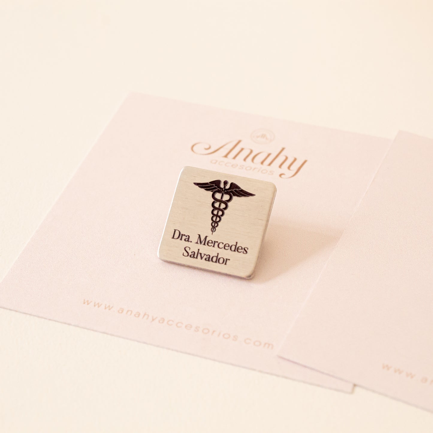 Pin personalizado aluminio