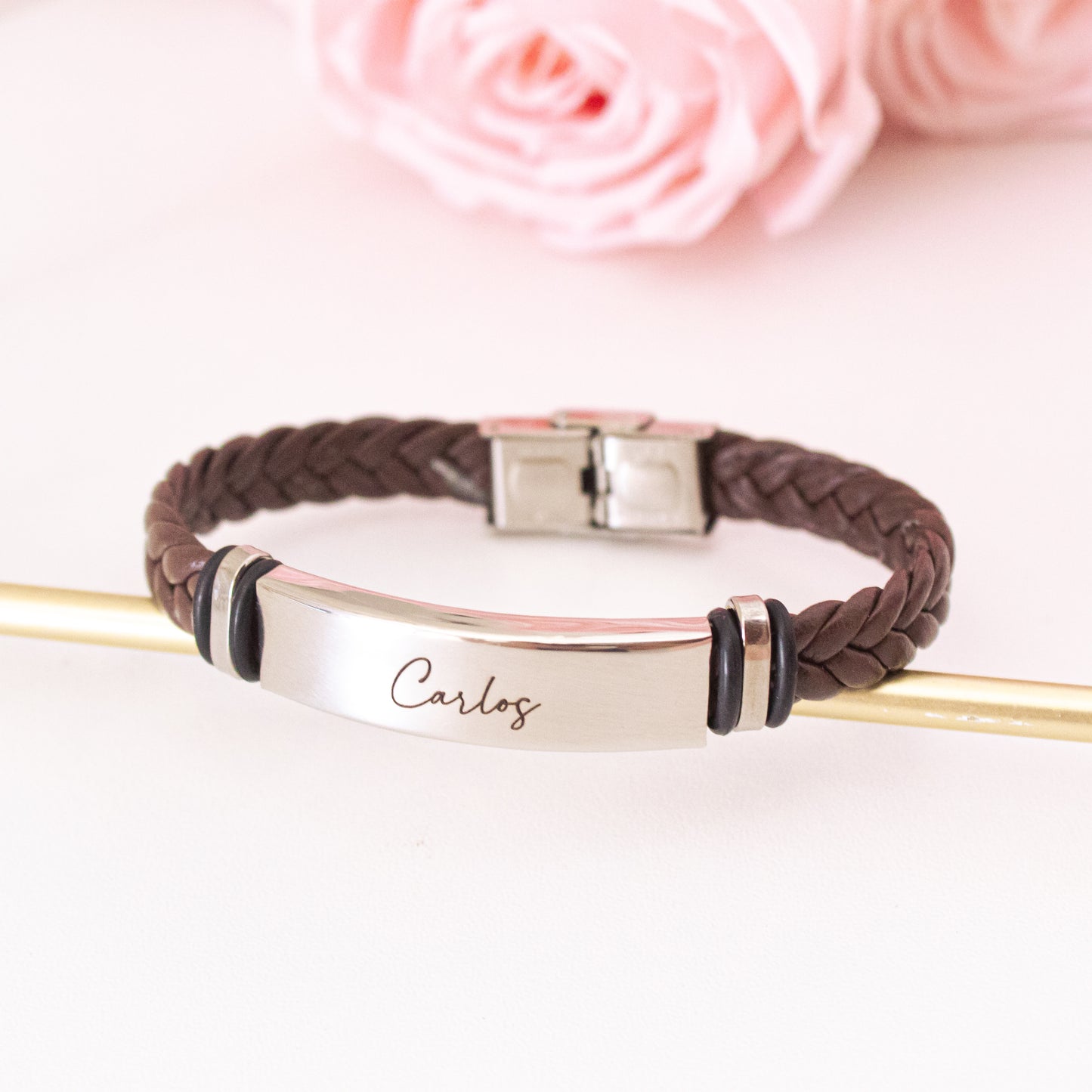 Pulsera sintética grabada