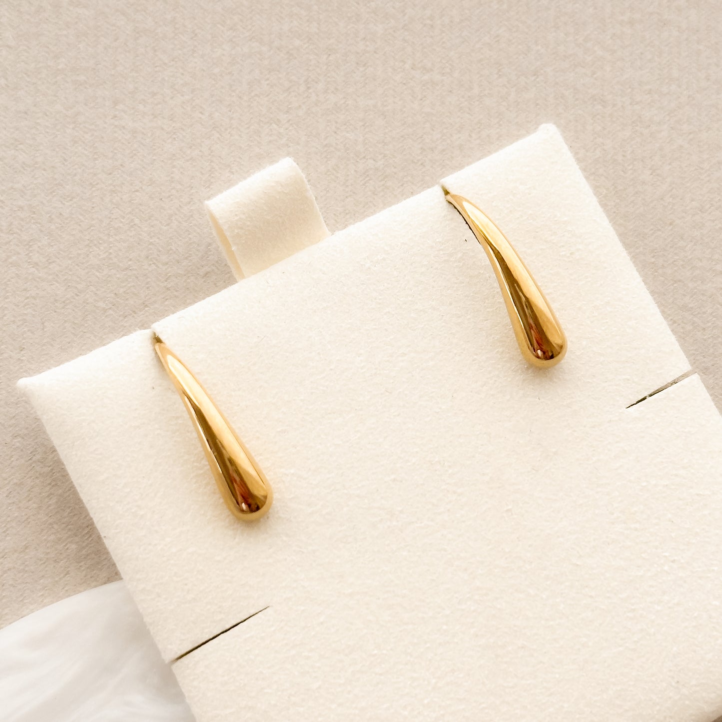 Aretes Atenea