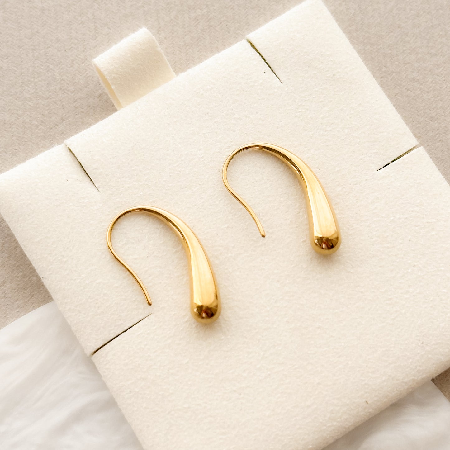 Aretes Atenea