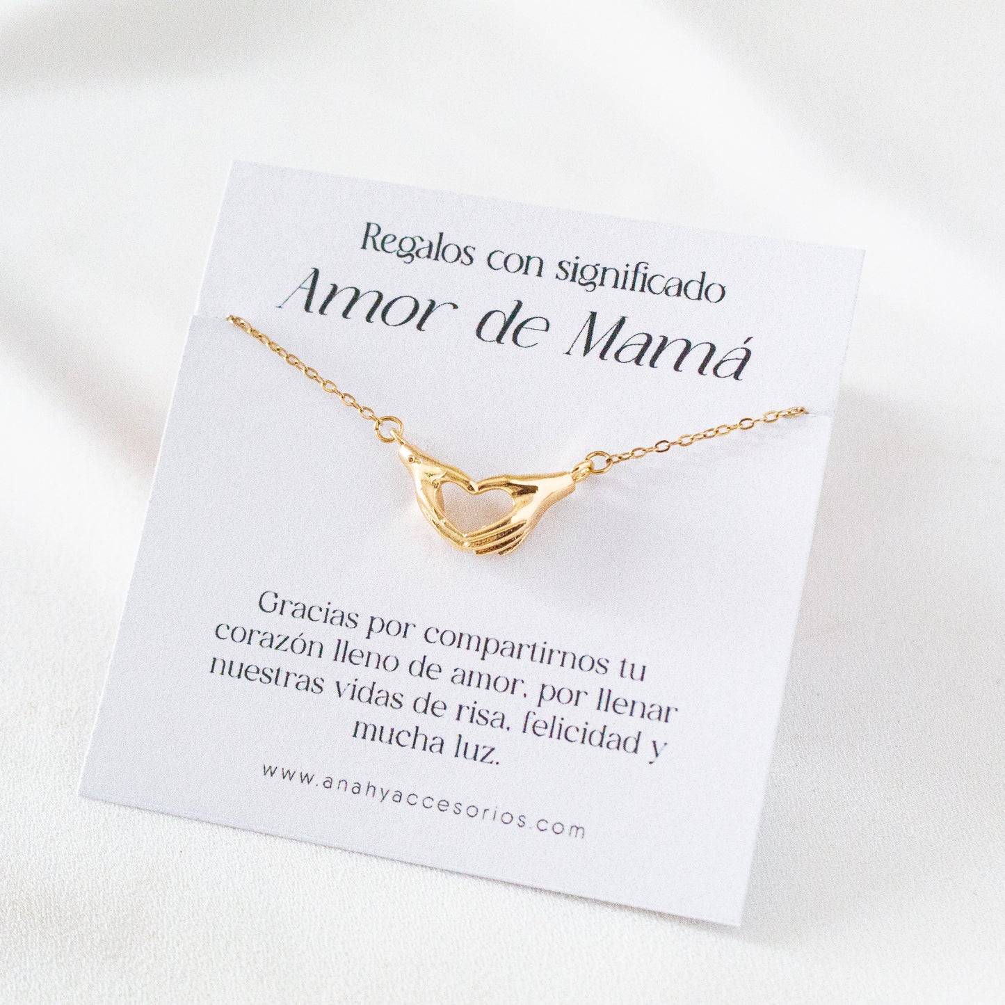 Cadena Corazón y manos