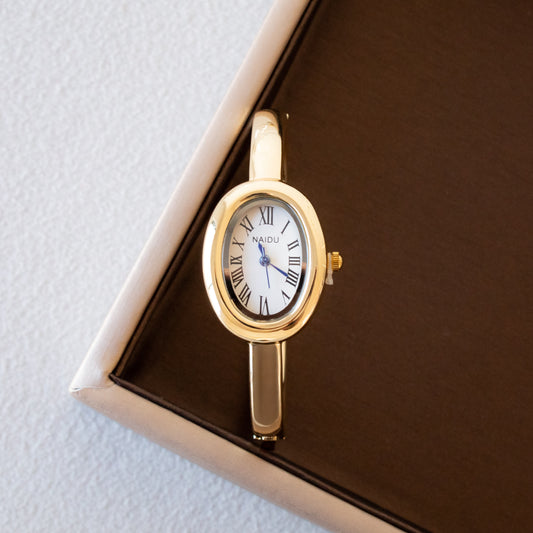 Reloj Naidu estilo brazalete