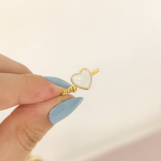 Anillo corazón nácar