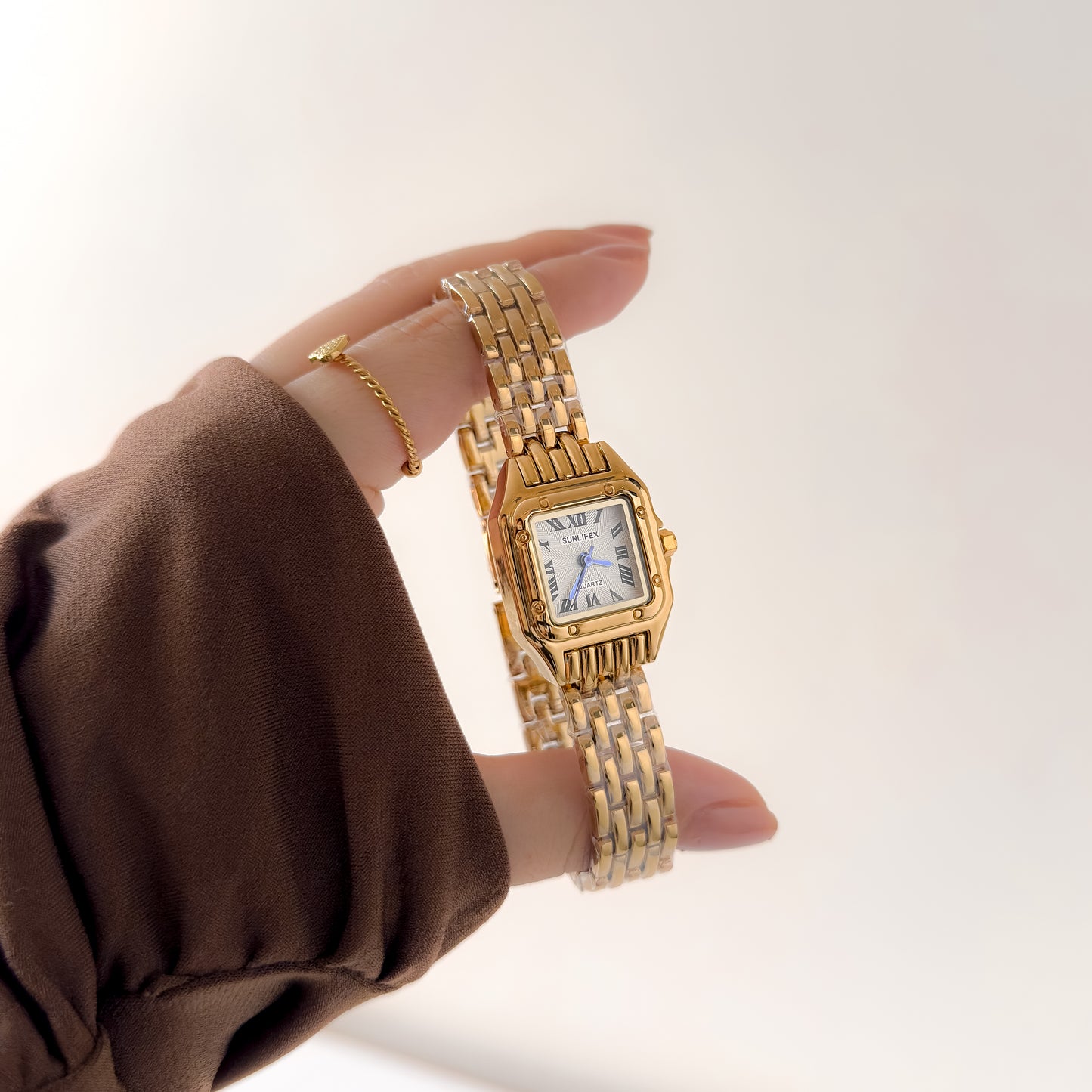 Reloj estilo Cartier