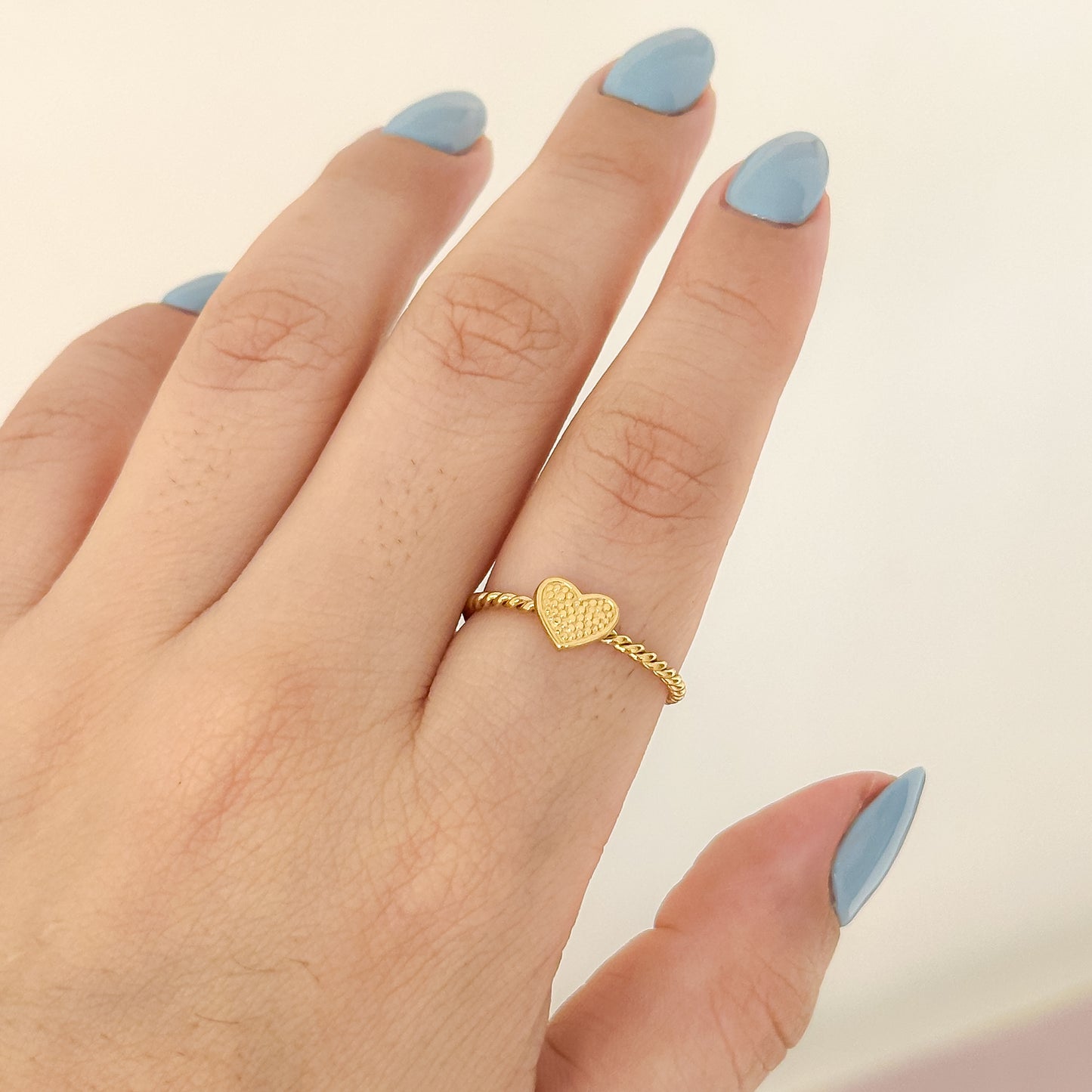 Anillo corazón puntitos