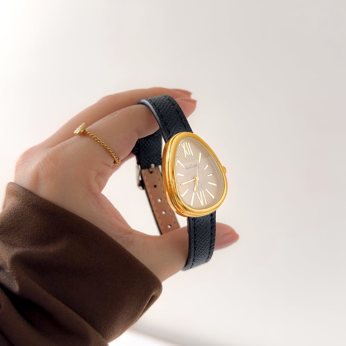 Reloj Gogoey Gota correa