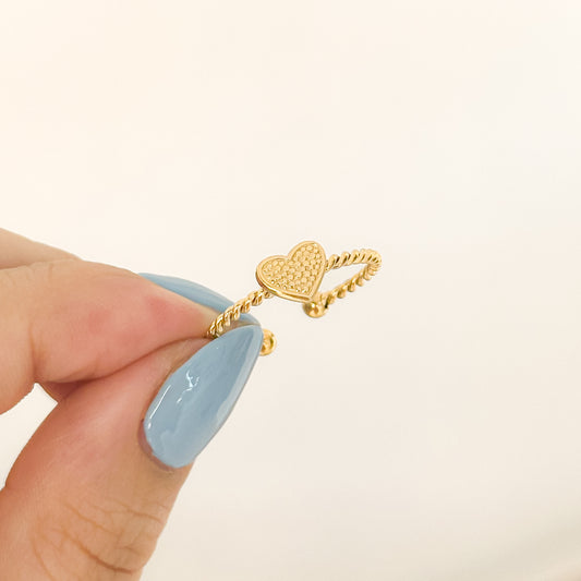 Anillo corazón puntitos