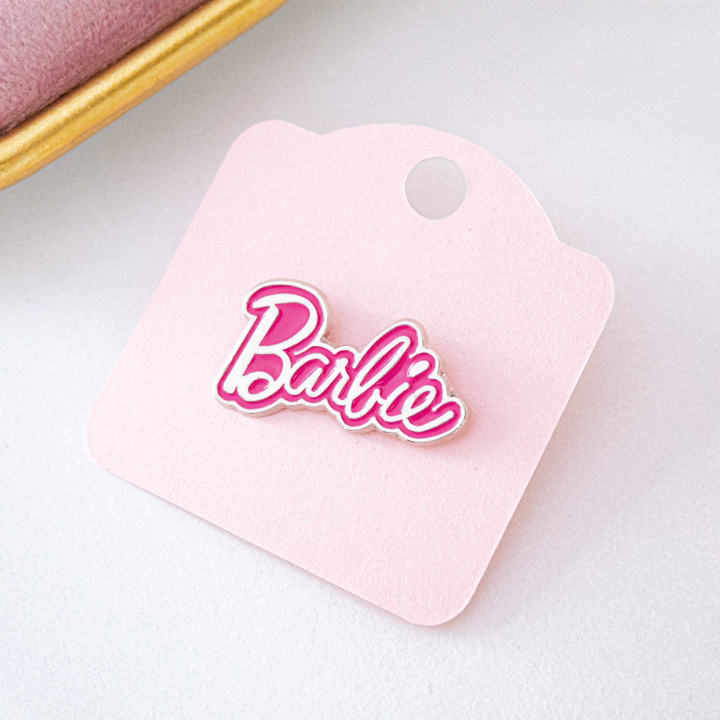 Pin Barbie