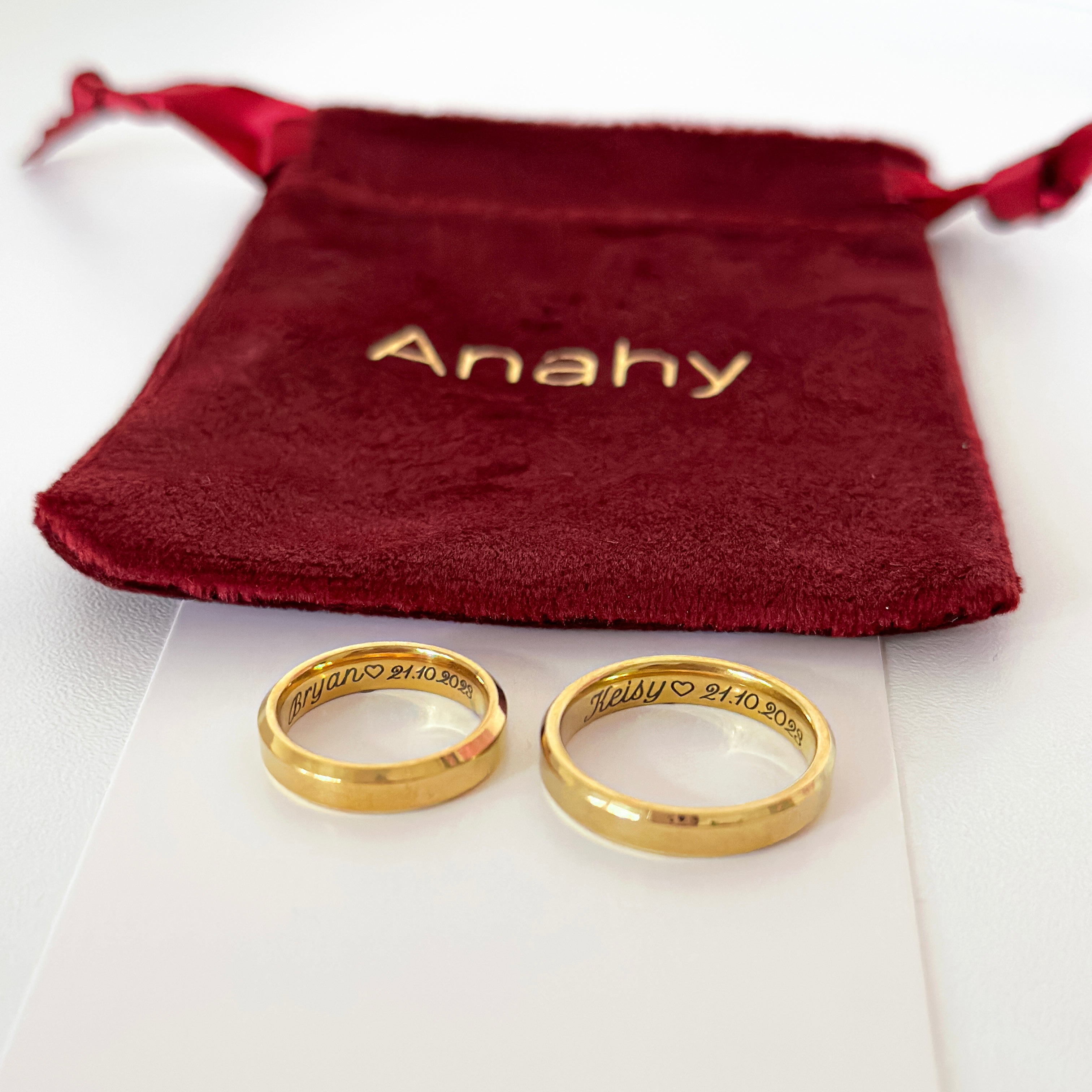 Anillos con best sale iniciales para parejas